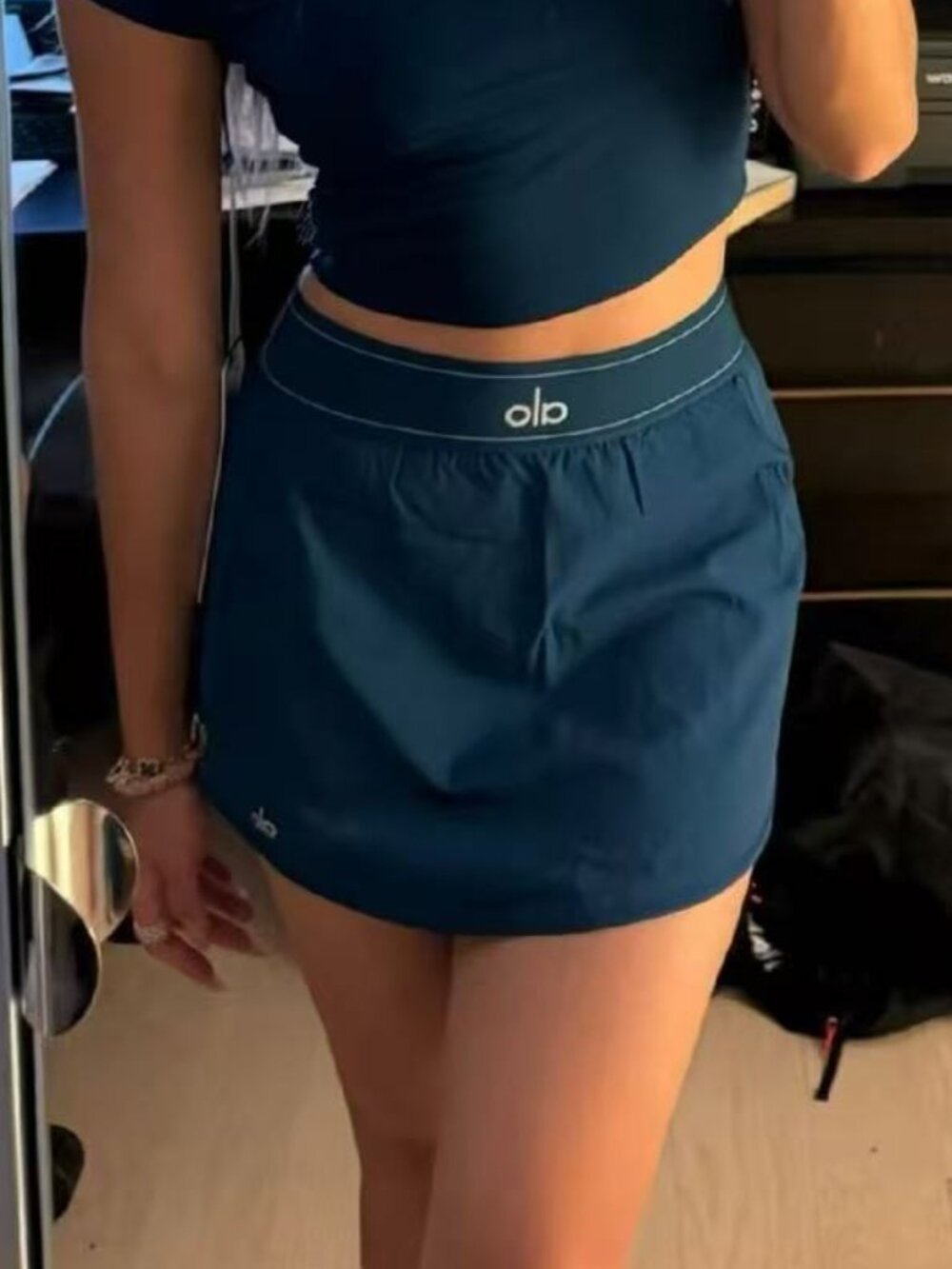 🎀ALO Yoga Match Point Tennis Skirt Navy Blue High Low Waisted Sporty Skir - Picture 2 of 5